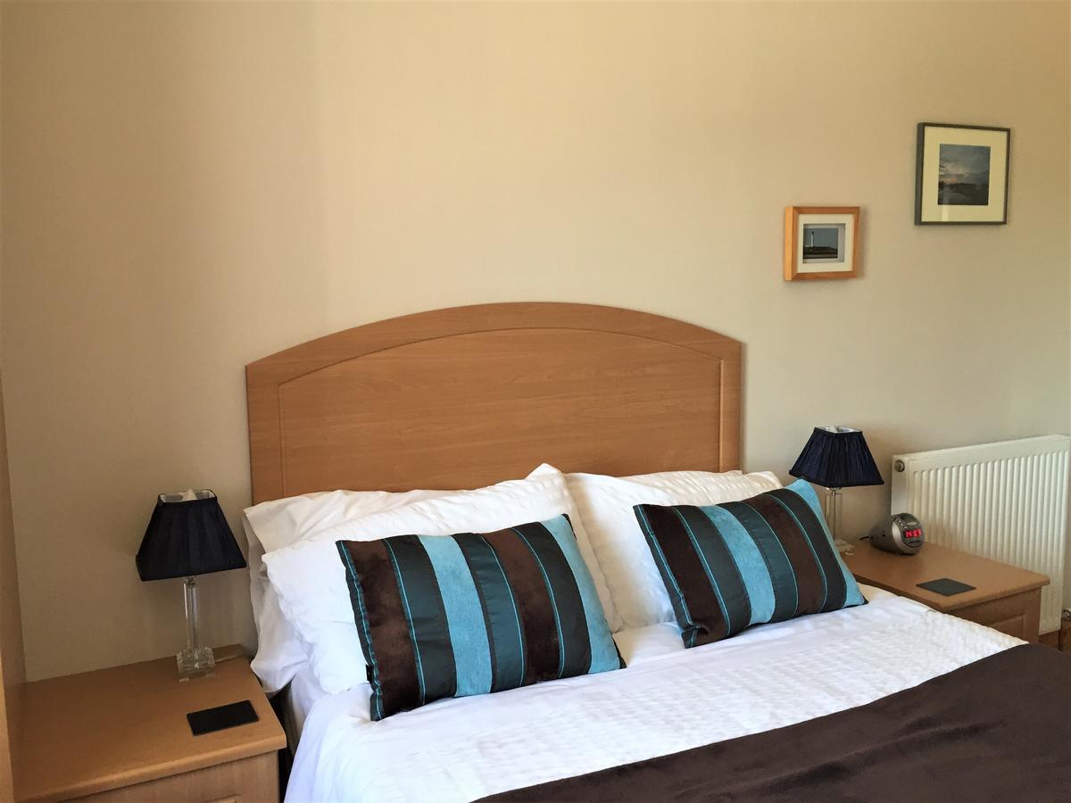 Ardvorlich Guest House เอลจิน ภายนอก รูปภาพ